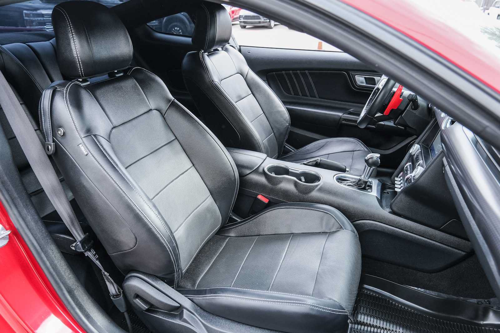 Used 2020 Ford Mustang GT Premium w/ GT Performance Package RWD image 27