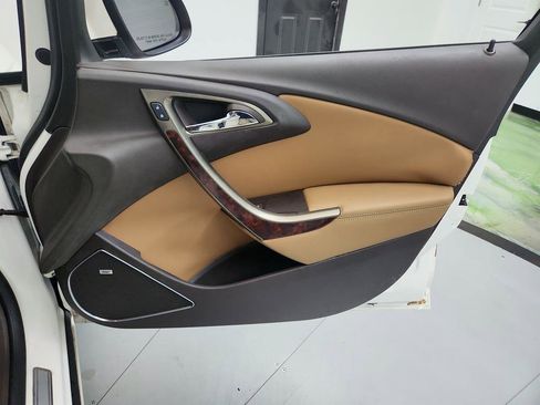 Used 2012 Buick Verano Leather image 23