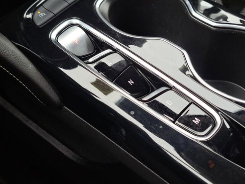 Used 2022 Buick Envision Preferred image 22