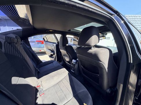 Used 2014 Dodge Charger R/T w/ Blacktop Package RWD image 24