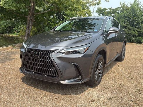 Used 2022 Lexus NX 350 AWD image 11