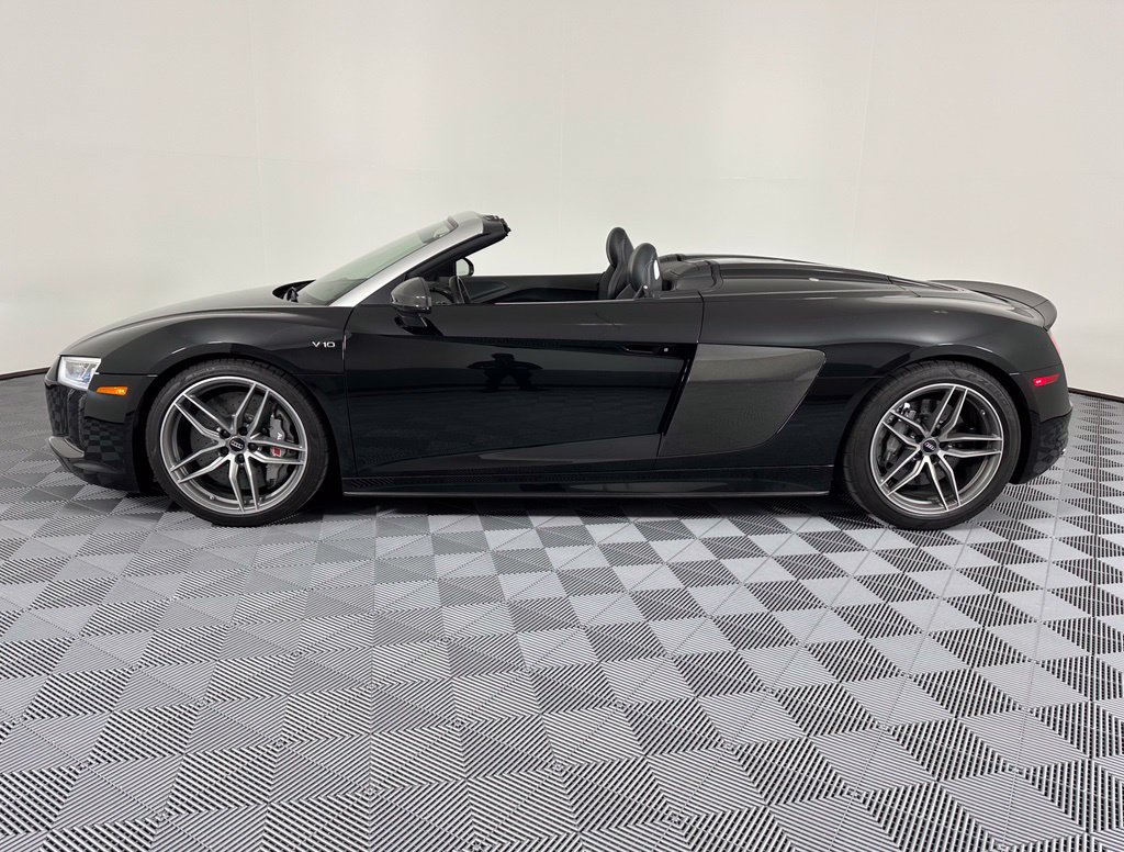 Used 2018 Audi R8 V10 plus AWD/4WD image 10