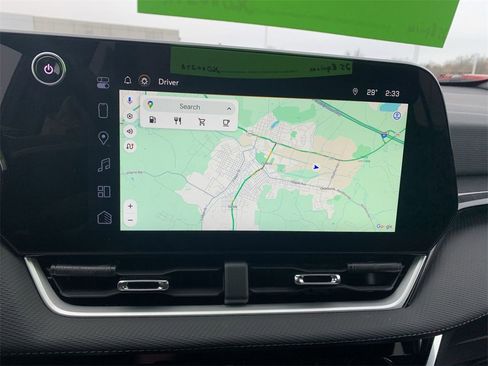 Used 2025 Chevrolet Equinox LT image 19