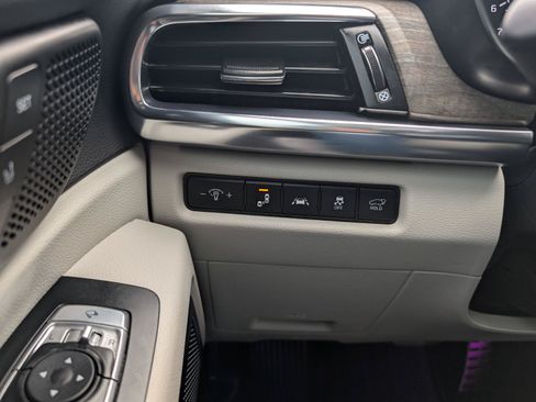 Used 2022 Kia Telluride SX w/ SX Prestige Package AWD/4WD image 43