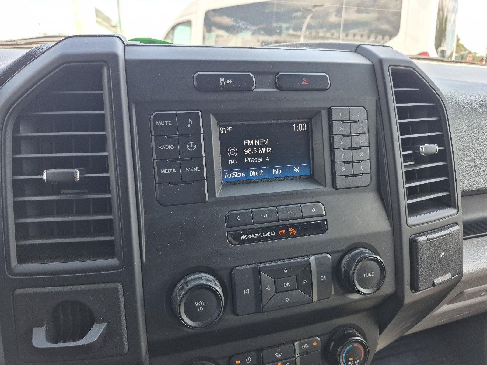 Used 2017 Ford F150 XL RWD image 3