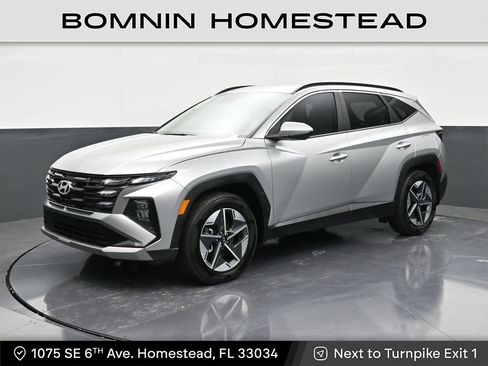 Used 2025 Hyundai Tucson SEL image 1