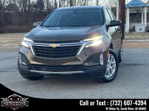 Used 2023 Chevrolet Equinox LT AWD/4WD image 17