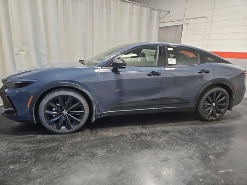 New 2026 Toyota Crown Nightshade image 4