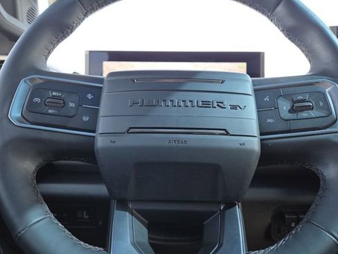 Used 2025 GMC Hummer EV 3X w/ Extreme Off-Road Package image 38