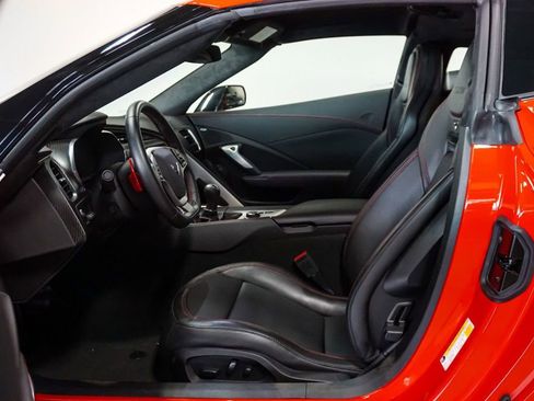 Used 2019 Chevrolet Corvette Z06 RWD image 8