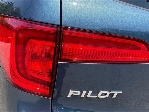 Used 2017 Honda Pilot EX-L image 29