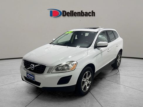Used 2013 Volvo XC60 T6 AWD/4WD image 1