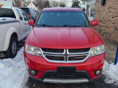 Used 2016 Dodge Journey SXT w/ Comfort/Convenience Group