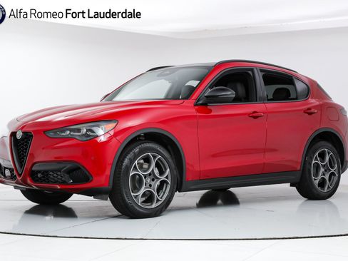 New 2025 Alfa Romeo Stelvio Sprint w/ Convenience Package AWD/4WD image 1