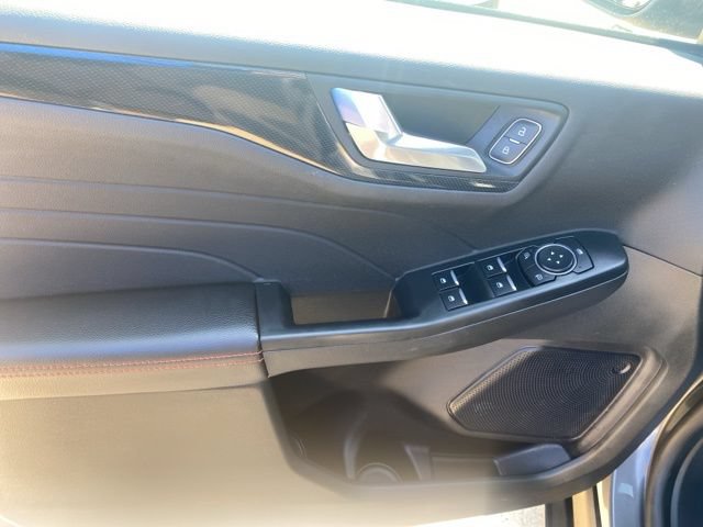Used 2024 Ford Escape ST-Line FWD image 17