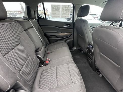 Used 2019 GMC Acadia SLE image 14