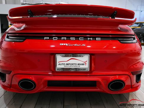 Used 2021 Porsche 911 Turbo S image 20