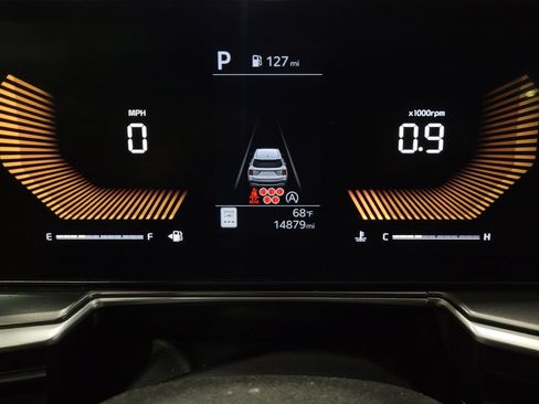 Used 2024 Kia Sorento S w/ Panoramic Sunroof Package FWD image 23
