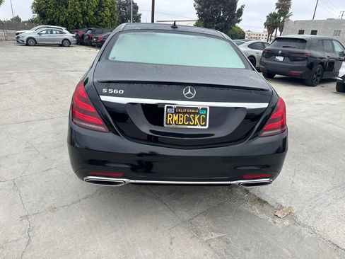 Used 2020 Mercedes-Benz S 560 Sedan image 4