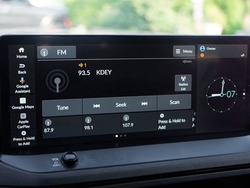 Used 2024 Honda Accord Touring image 30