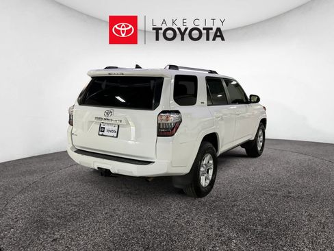 Used 2024 Toyota 4Runner SR5 RWD image 9