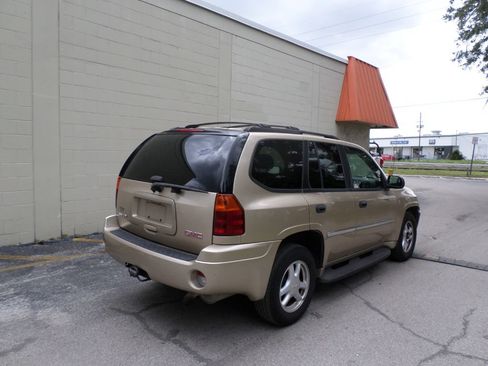 Used 2007 GMC Envoy SLE RWD image 7