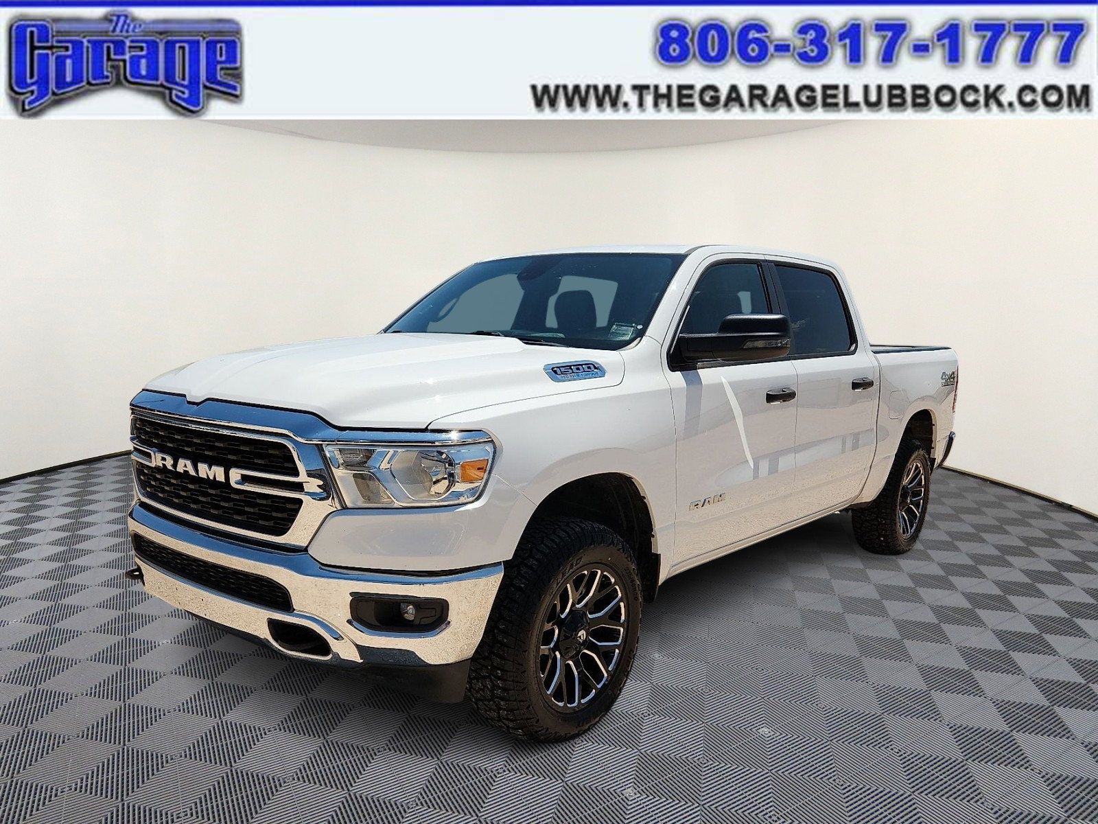 Used 2023 RAM 1500 Big Horn AWD/4WD image 1