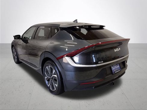 Used 2024 Kia EV6 Light AWD/4WD image 12