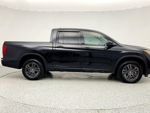 Used 2020 Honda Ridgeline Sport image 4