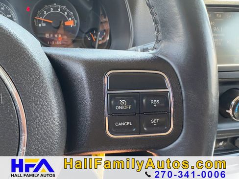 Used 2015 Jeep Patriot High Altitude image 23