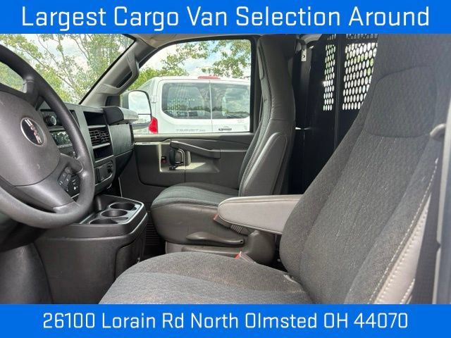 Used 2025 GMC Savana 2500 w/ Driver Convenience Package RWD image 27