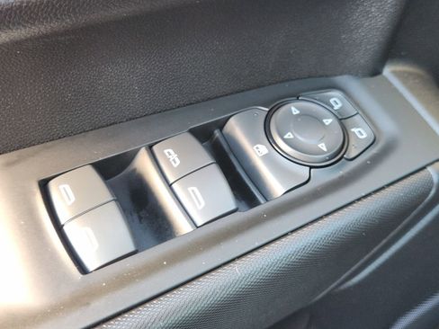 Used 2024 Chevrolet Silverado 1500 Custom w/ Dark Appearance Package image 26