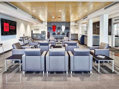 Used 2017 Hyundai Santa Fe SE image 14