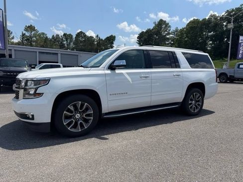Used 2020 Chevrolet Suburban Premier RWD image 1