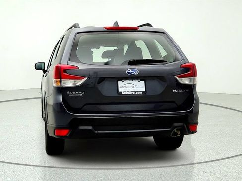 Used 2021 Subaru Forester AWD/4WD image 6