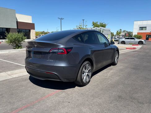 Used 2020 Tesla Model Y Long Range AWD/4WD image 5