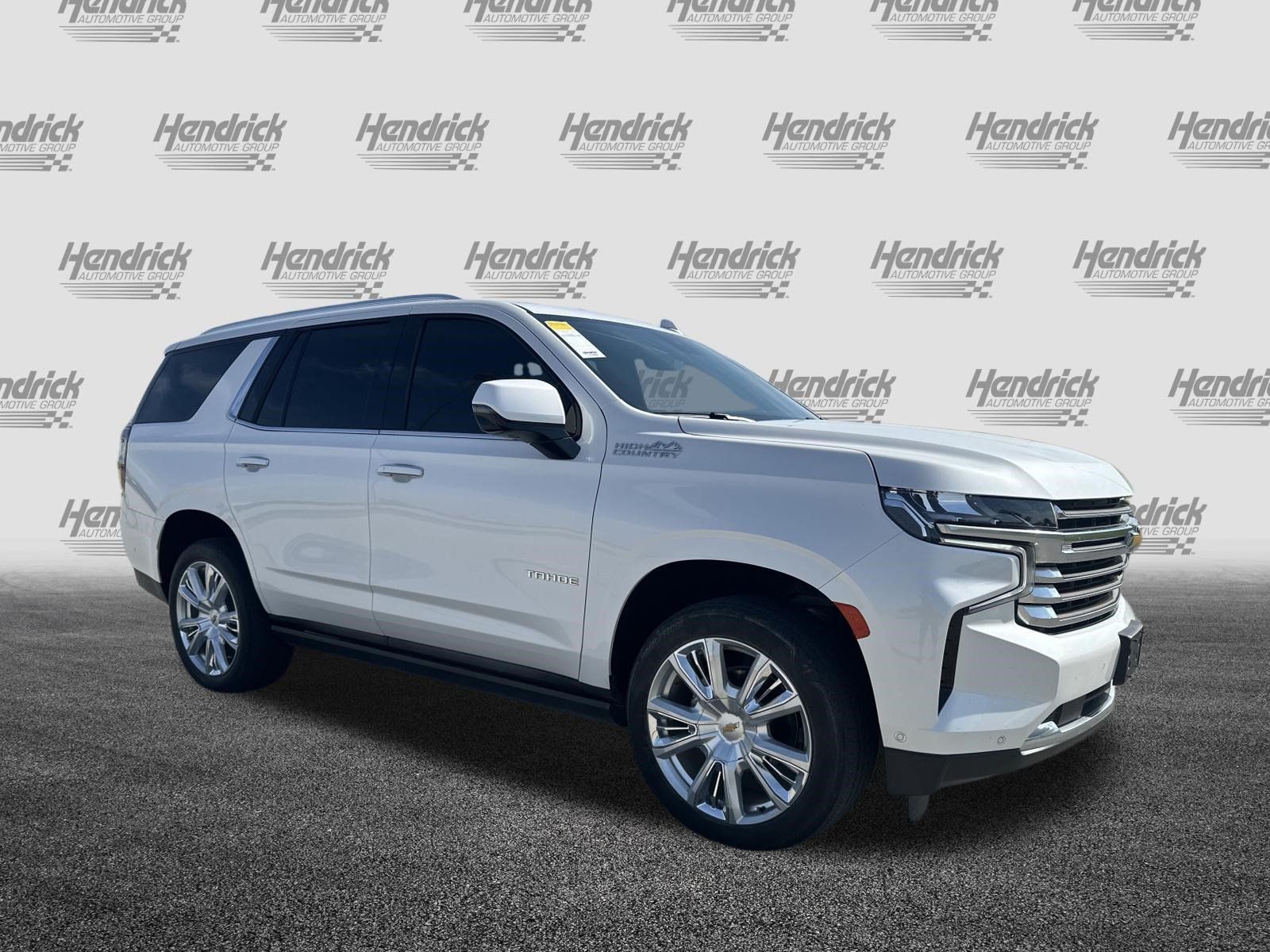 Used 2023 Chevrolet Tahoe High Country w/ Advanced Technology Package AWD/4WD image 2
