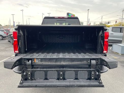 Certified 2025 Chevrolet Silverado 2500 ZR2 w/ Snow Plow Prep/Camper Package AWD/4WD image 12