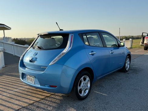 Used 2012 Nissan Leaf SL image 5