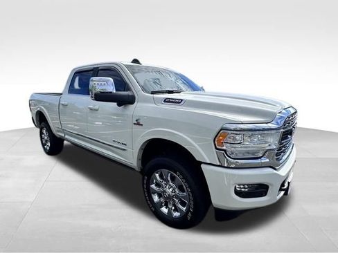 Used 2024 RAM 2500 Limited AWD/4WD image 11