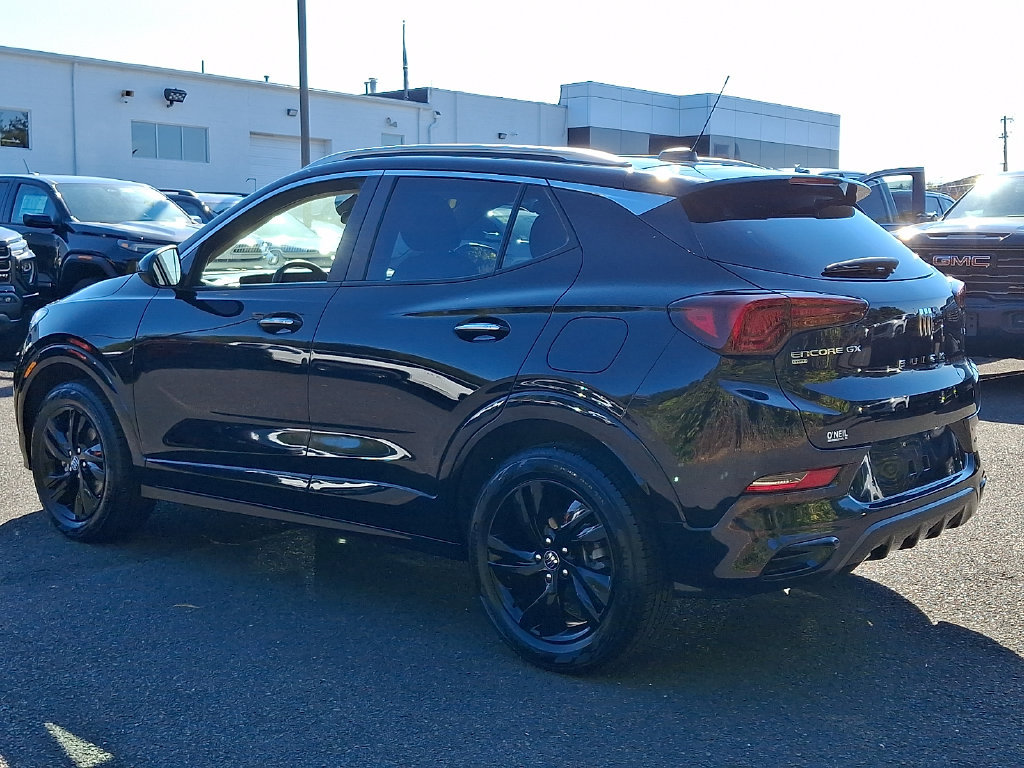 Certified 2024 Buick Encore GX Sport Touring w/ Comfort Package AWD/4WD image 4