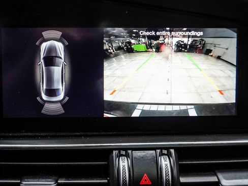 Used 2022 Alfa Romeo Giulia Ti image 23