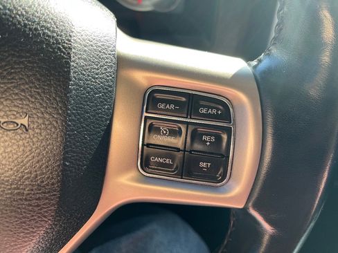 Used 2017 RAM 1500 Laramie image 19