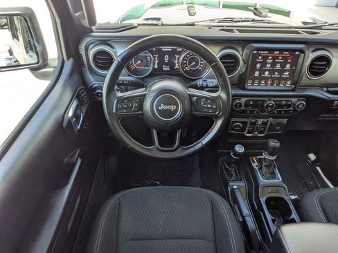 Used 2021 Jeep Wrangler Unlimited Sport AWD/4WD image 17