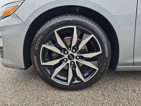 Used 2023 Chevrolet Malibu RS FWD image 34