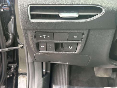 Used 2023 Hyundai Sonata SEL w/ Cargo Package image 18