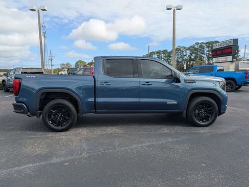 Used 2024 GMC Sierra 1500 Elevation image 3