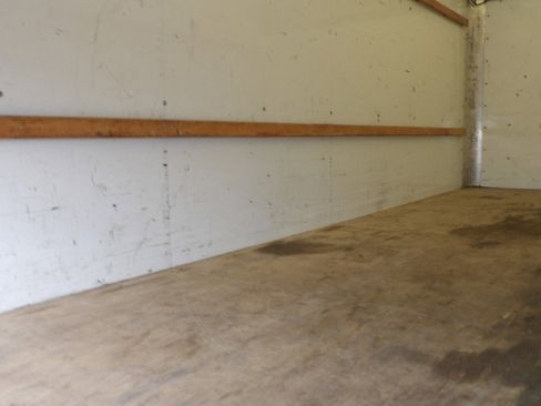 Used 2021 GMC Savana 3500 Extended w/ Power Convenience Package RWD image 14