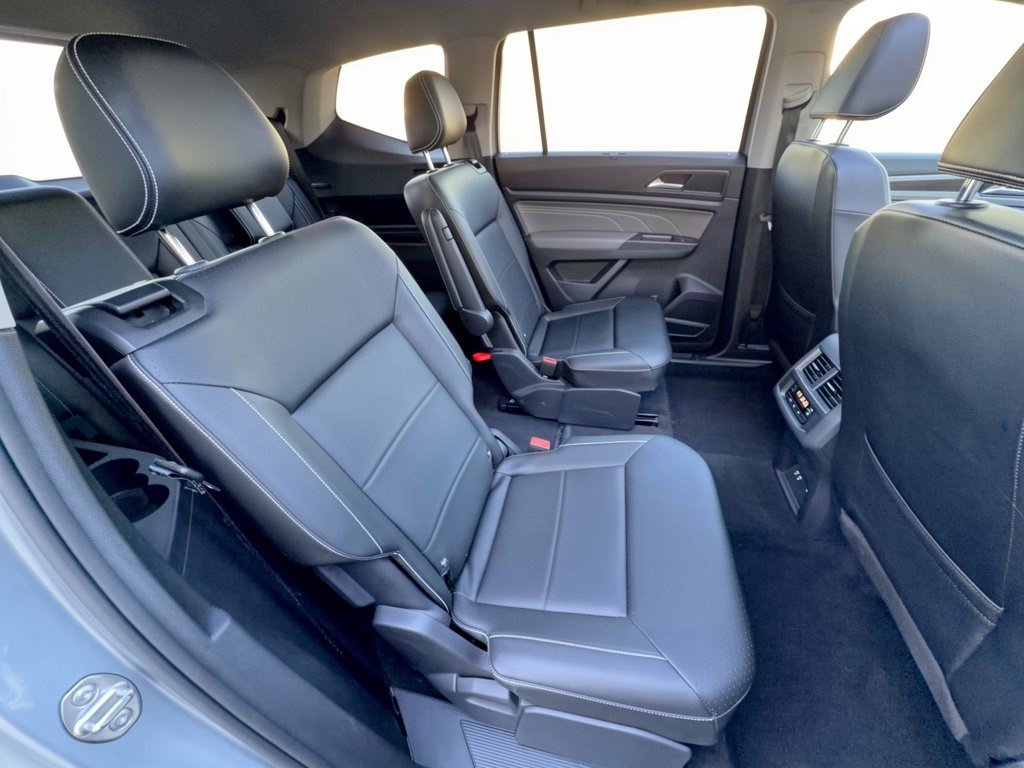 Used 2023 Volkswagen Atlas SE w/ Panoramic Sunroof Package AWD/4WD image 29
