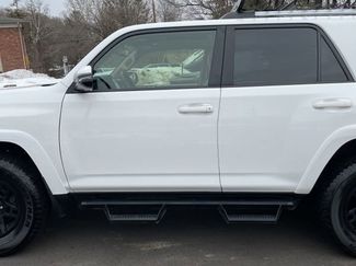 Used 2023 Toyota 4Runner SR5 Premium w/ Moonroof Package video 3